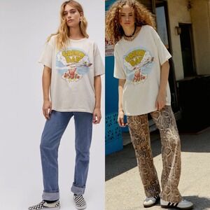 Daydreamer Green Day Dookie Short Sleeve T-Shirt Womens Size XS Tee Beige USA